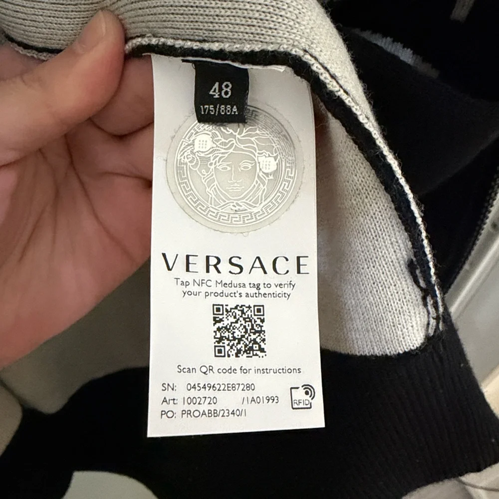Versace 100% authentic